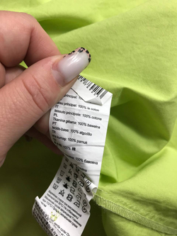 Блузка Befree сочного цвета, маркировка М, визуально на 46 размер