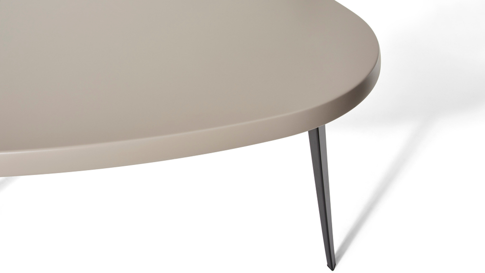 Стол Cassina MEXIQUE OUTDOOR TABLE