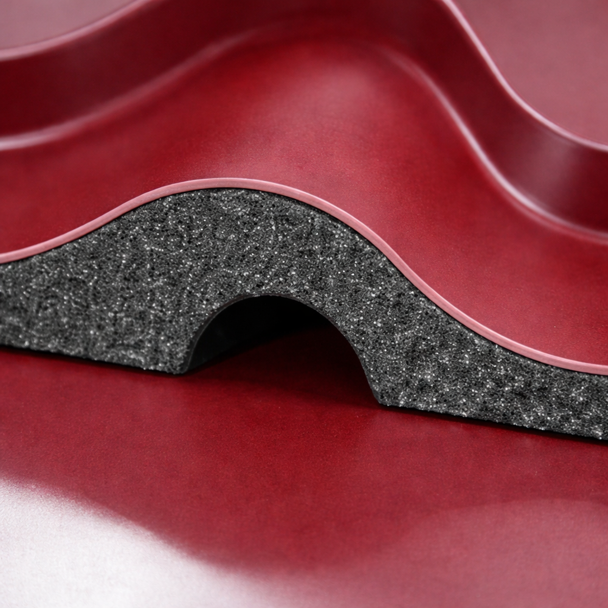 Зачем нужен уплотнитель при монтаже кровли: скрытая деталь, которая решает всё