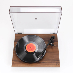 REGA PLANAR 1 WALNUT(орех) ПРОИГРЫВАТЕЛЬ ВИНИЛОВЫХ ПЛАСТИНОК