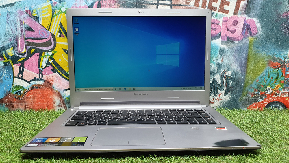 Ноутбук Lenovo A4/4Gb