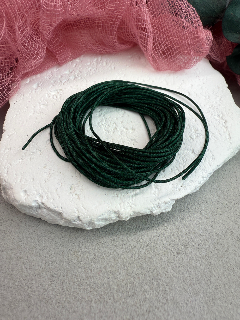 Шнур для плетения браслетов 0,8 мм, Изумрудный (5 м)