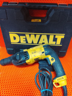 Перфоратор dewalt D25133ks