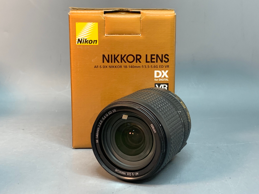 Nikon 18-140mm 3.5-5.6G ED VR DX