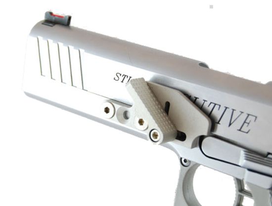 Стандартный регулируемый упор для большого пальцаDAA Adjustable STANDARD Thumb Rest, с тремя отверст