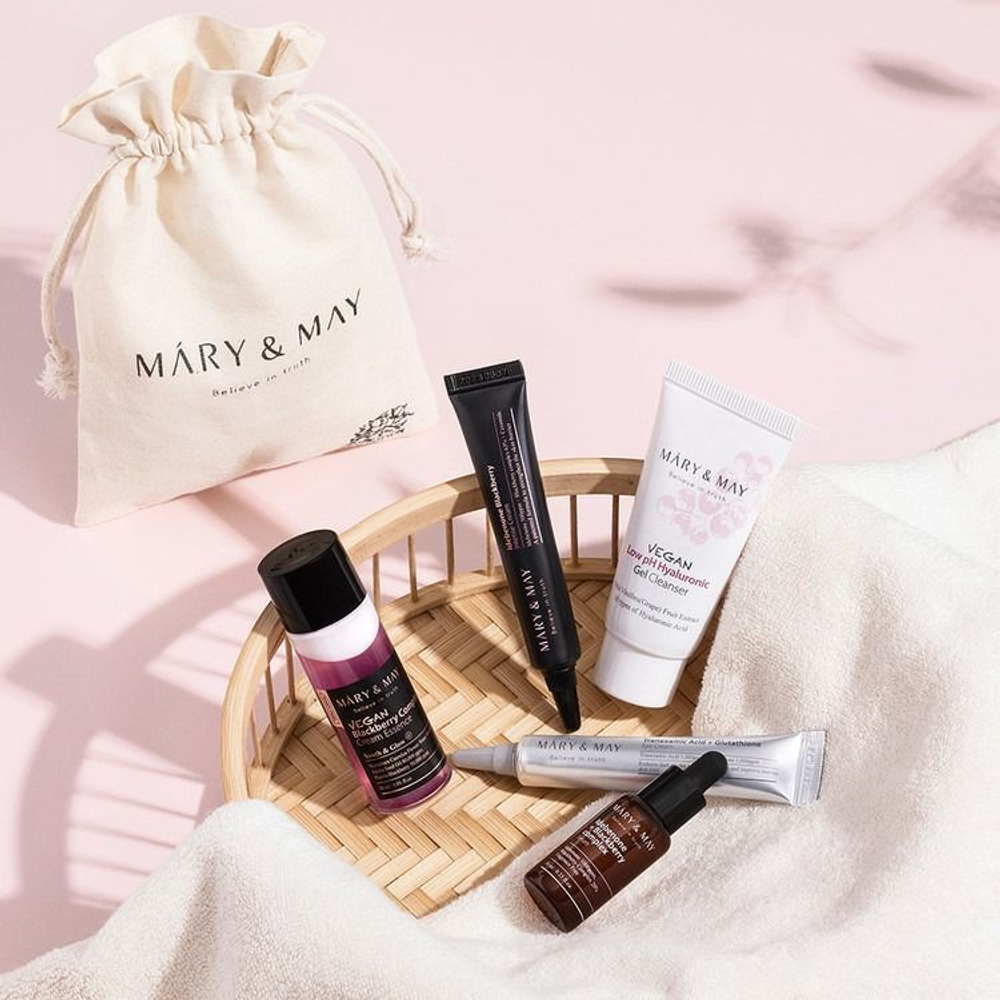 Увлажняющий набор миниатюр с ежевикой MARY&MAY Intense Moisture Care Travel Kit