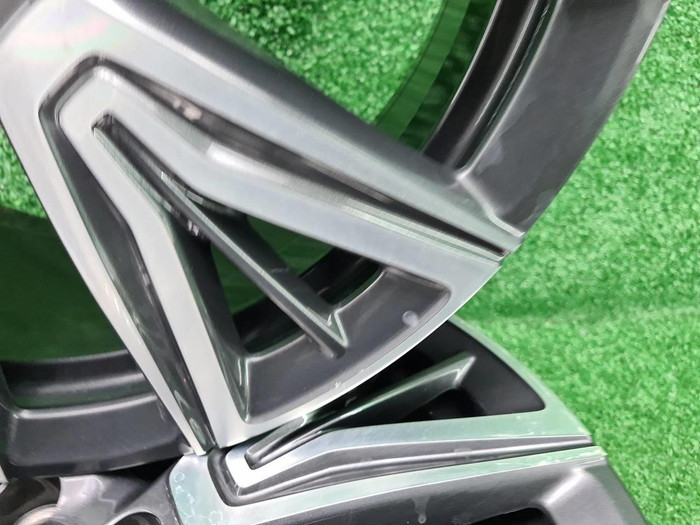 Диск Комплект дисков R20 Hongqi HS5 (2019-н.в.)