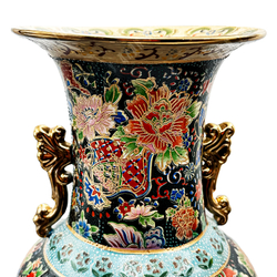 Пара больших интерьерных ваз. Сацума. Фарфор, роспись, селадон. Япония. Нач. ХХ в.