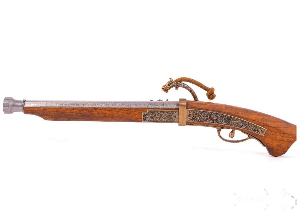 Denix Пистоль с фитильным замком - Танегсима, Япония, ок.1800 г. (Музей V&A. Лондон)