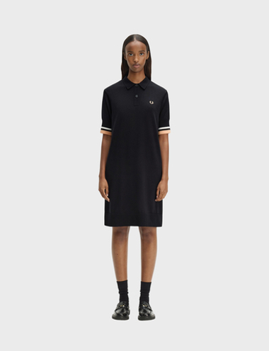 Платье FRED PERRY Bold Tipped Knited Shrt Dress