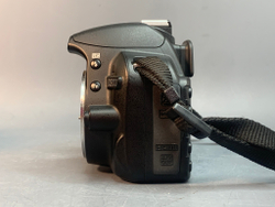 Nikon D3100 Body 6426 кадров полоса на экране