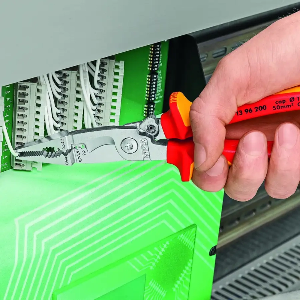 Электромонтажные клещи хромированные 200 мм Knipex 13 96 200
