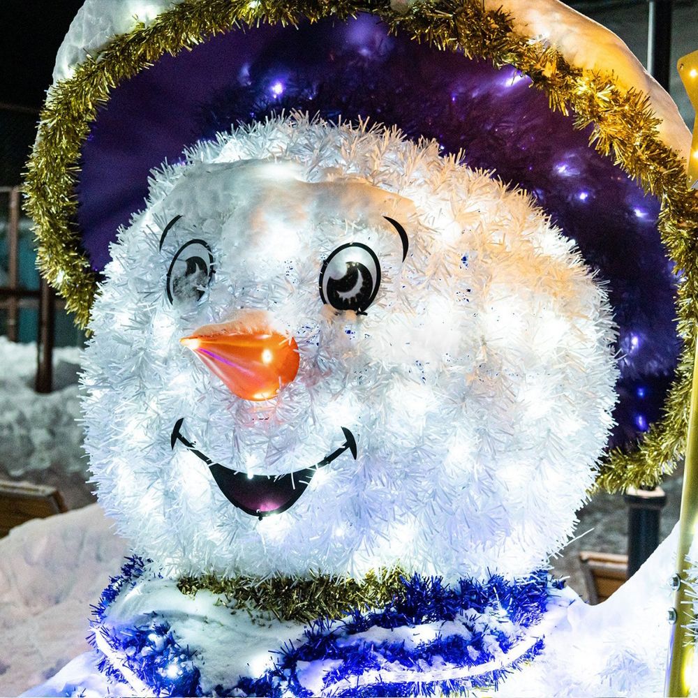 Светодиодный снеговик "Волшебник"