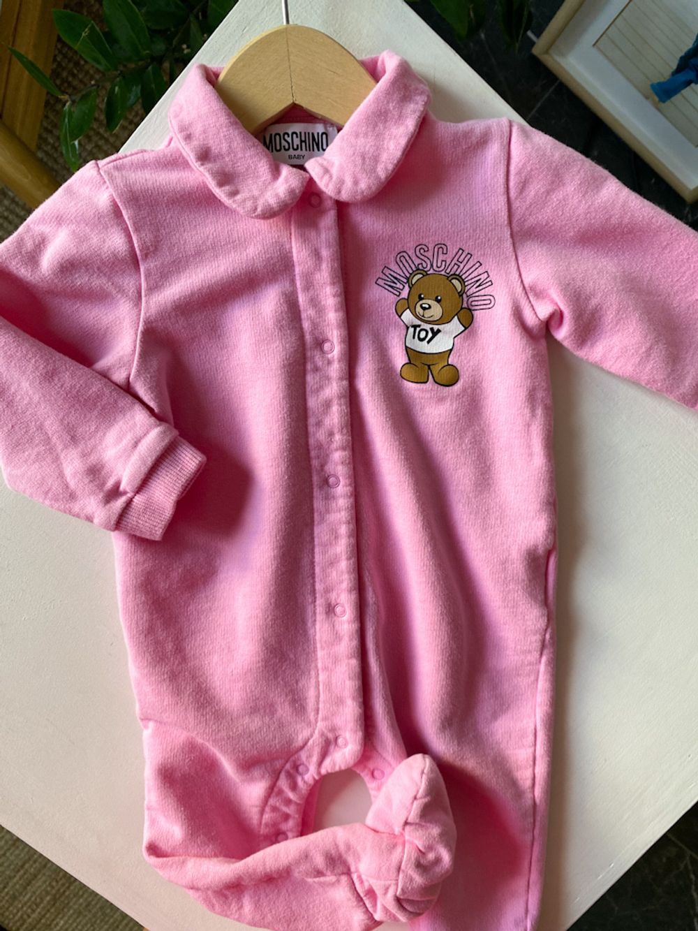 Хлопковый комбинезон Moschino, 68