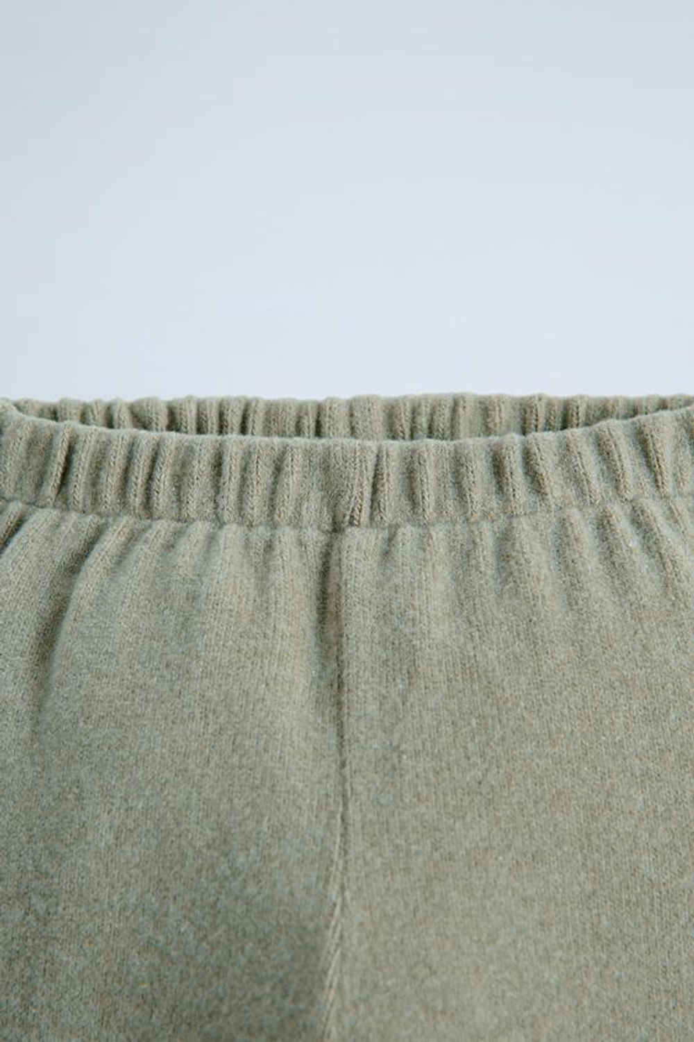 ZARA МЯГКИЕ БРЮКИ, СВЕТЛО-ЗЕЛЕНЫЙ