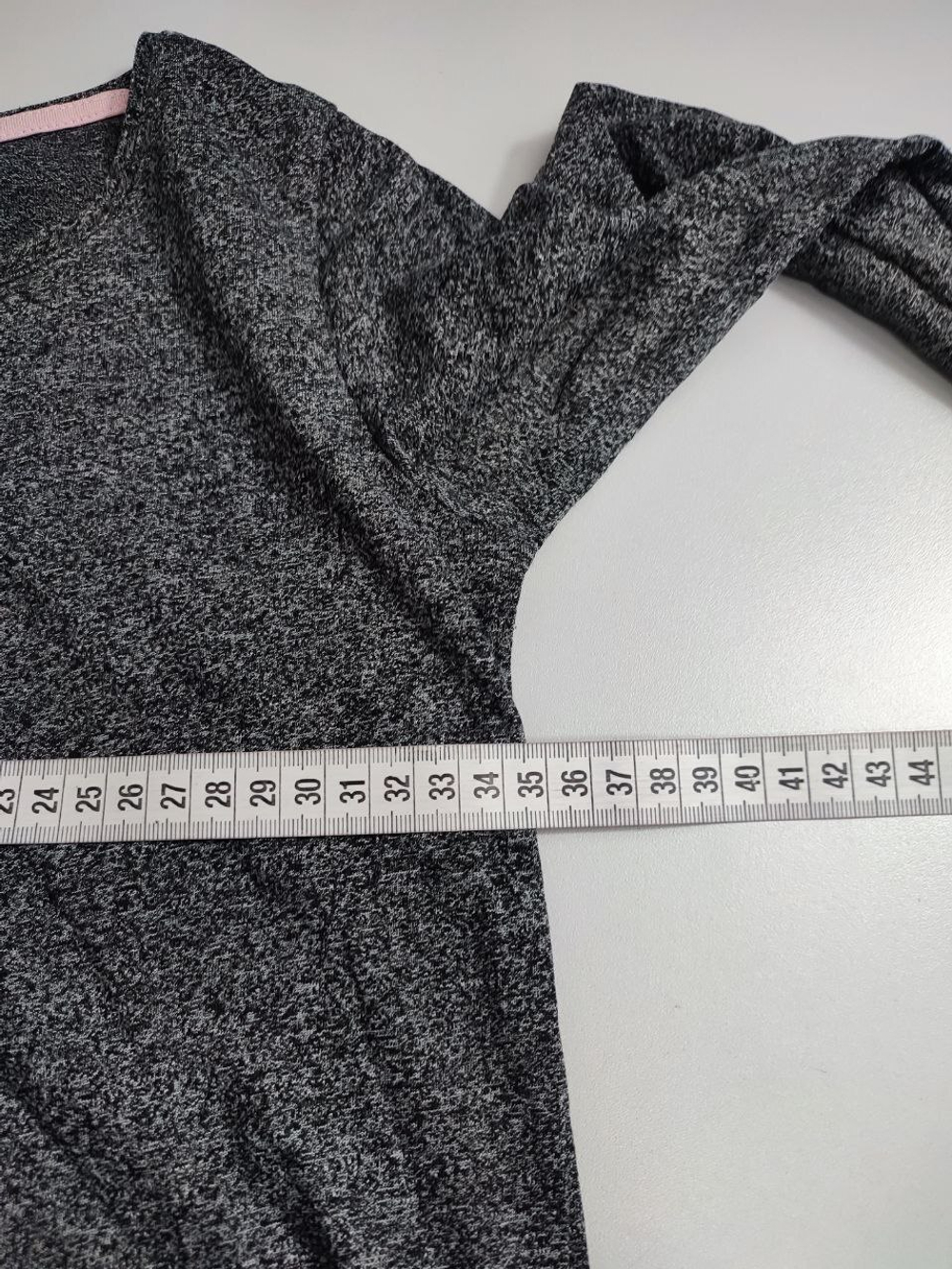 Лонг H&M серый на 8/10 лет