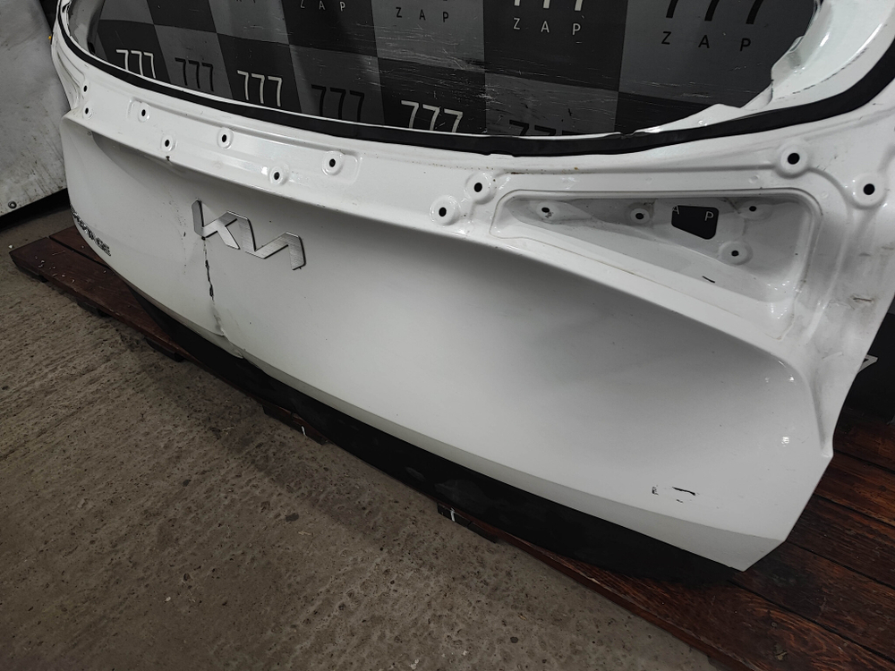 Крышка багажника Kia Sportage 5 (NQ5) 21-нв Б/У Оригинал 72800P1240