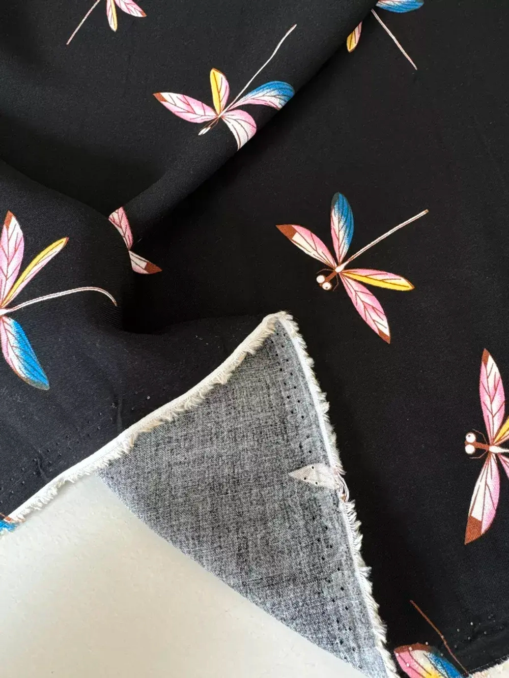 Ткань для рукоделия штапель для шитья 3 м плательная вискоза