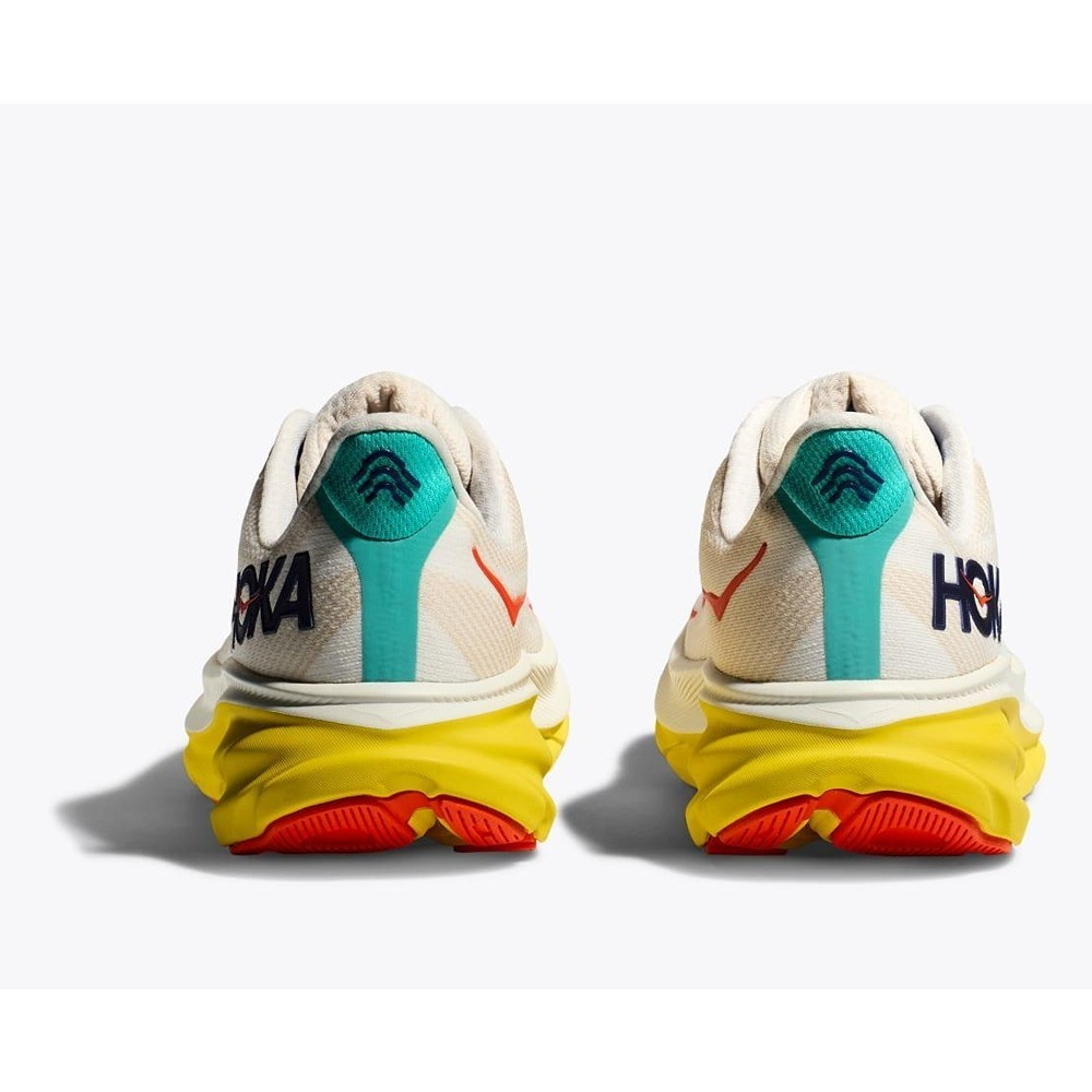 Кроссовки мужские HOKA M CLIFTON 9 Eggnog Passion / Fruit