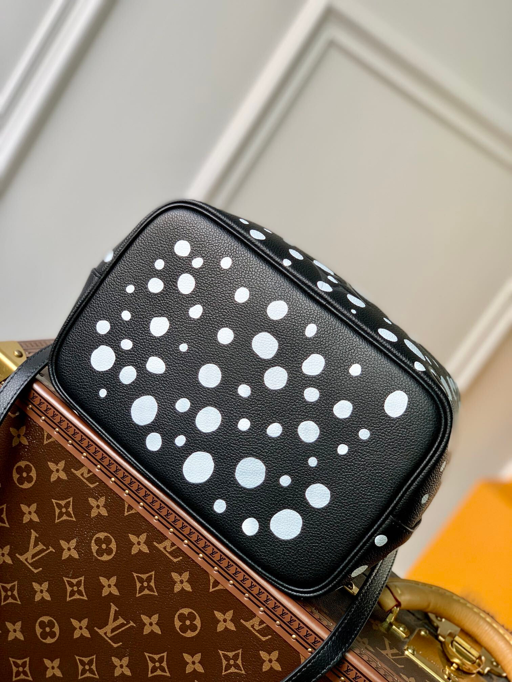 Louis Vuitton NeoNoe MM