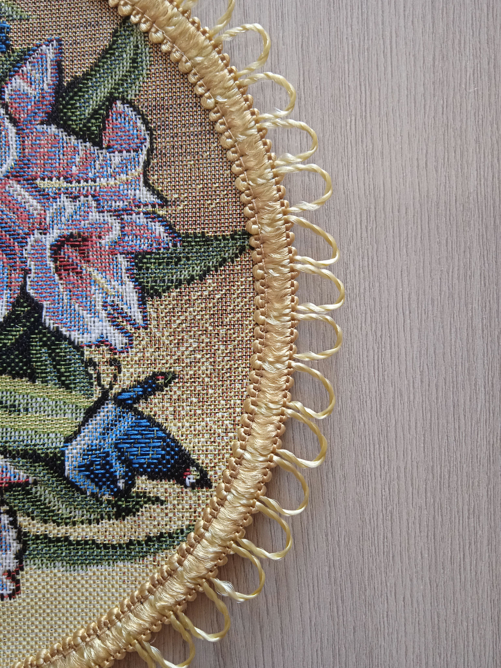 Набор декоративных гобеленовых салфеток "Орхидея" (1 шт 40х60 см +6 шт d 20см.)