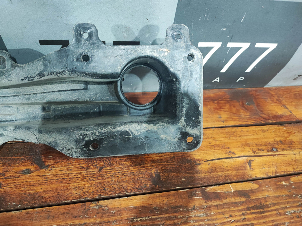 Усилитель заднего бампера Kia Stinger (CK) 17-21 Б/У Оригинал 86631J5300