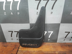 Брызговик задний правый Peugeot 308 Б/у оригинал 9603R8