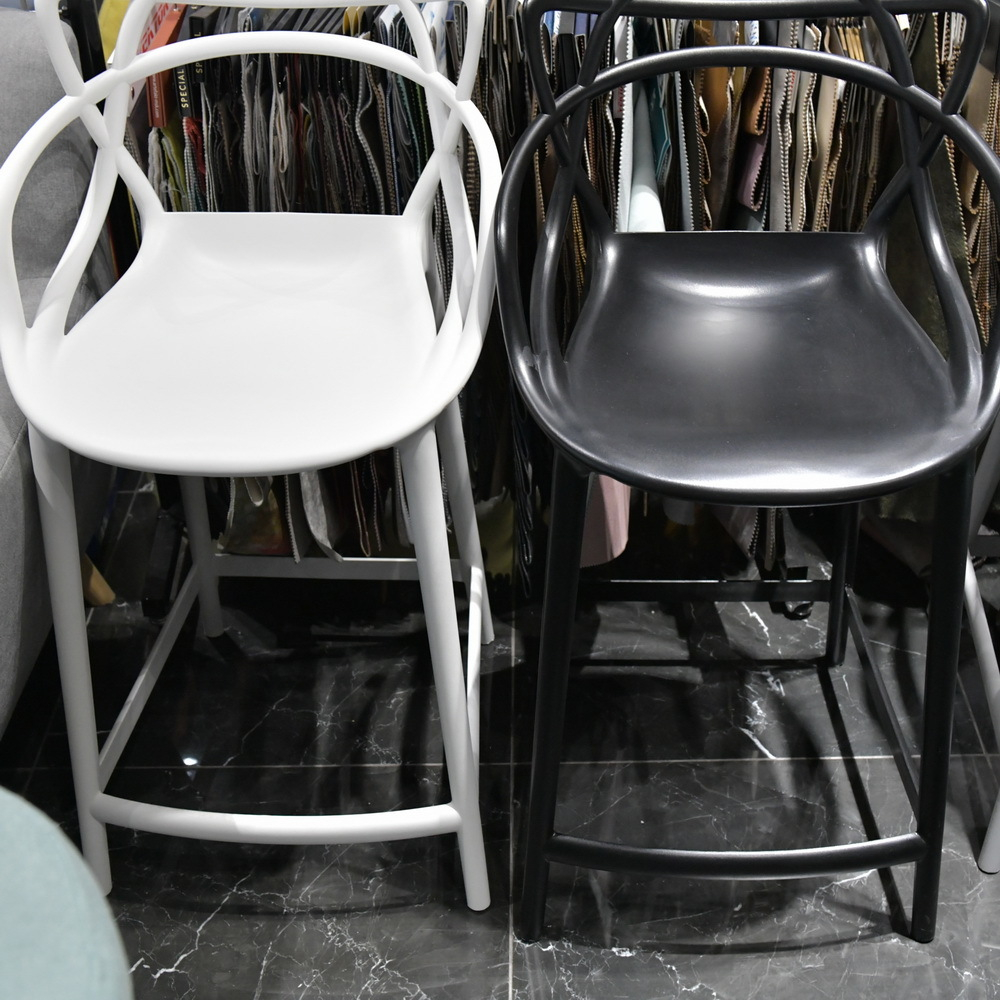 Стул барный Masters чёрный