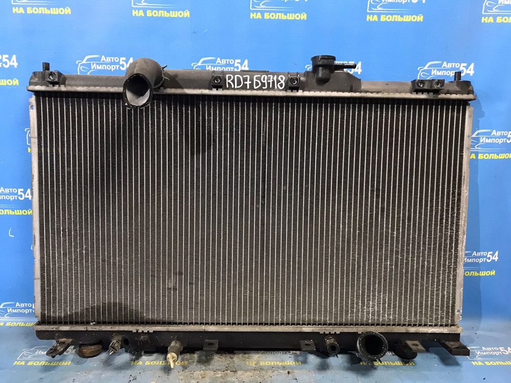 Радиатор двигателя Honda CRV 2001-2006