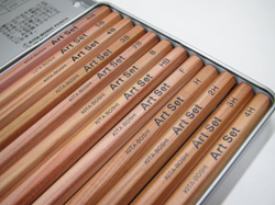 Карандаши чернографитные Kita-boshi Art Set 4H-6B (12 карандашей)