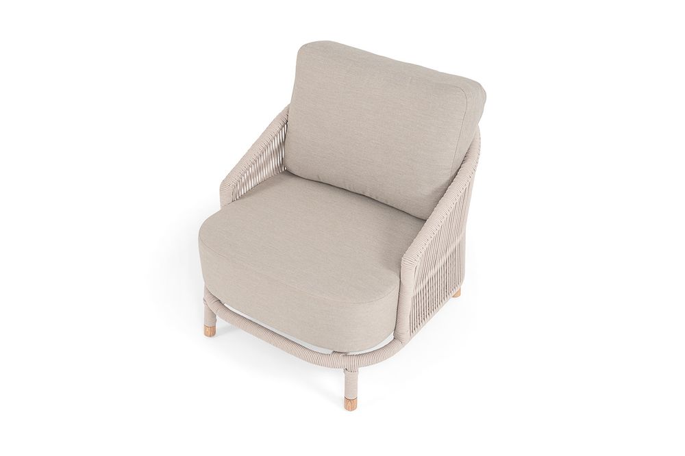 "Верона" кресло плетеное из роупа, каркас алюминий белый муар, роуп бежевый круглый, ткань бежевая 15052