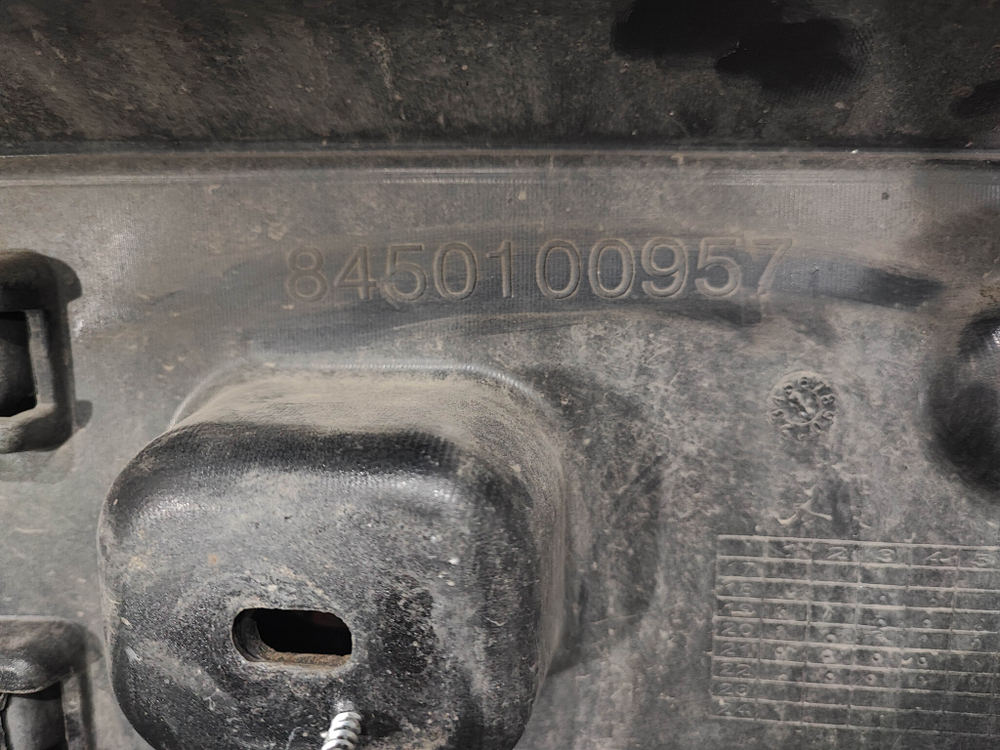 Бампер передний LADA Granta 18-нв Б/У Оригинал 8450100957