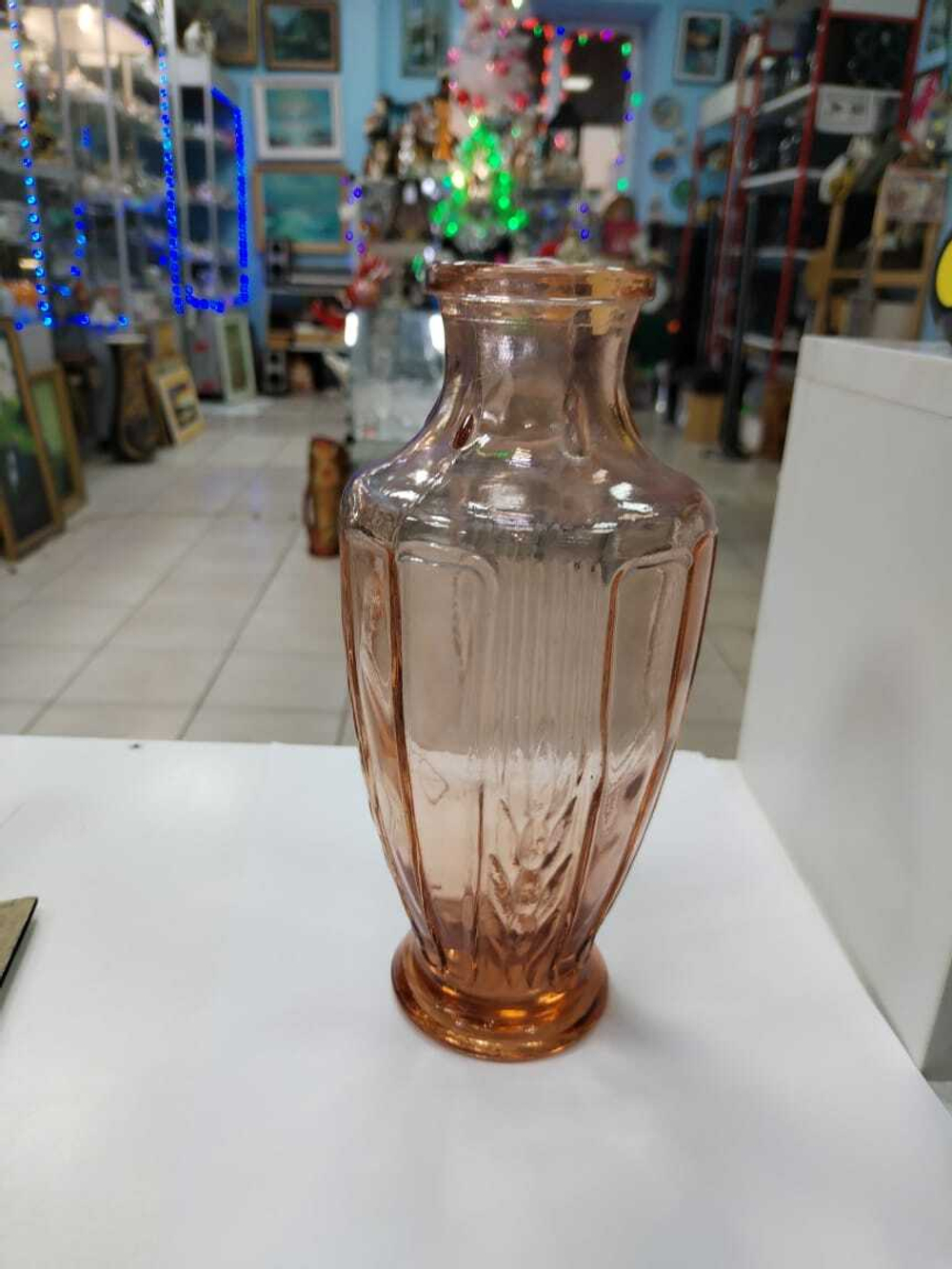 Ваза из марганцевого стекла. серия "Агитация" 1950-е г. с декором колоски.