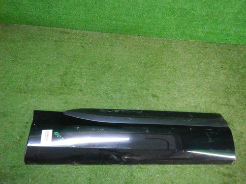 Накладка двери задняя правая Audi Q7 2 (2015-н.в.)