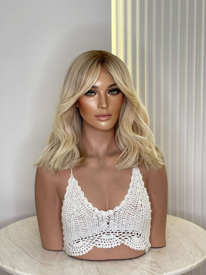 Парик (имитация)