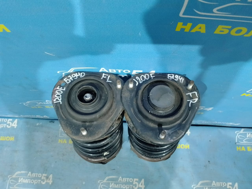 Стойка передняя правая TOYOTA RUSH 2006-2014