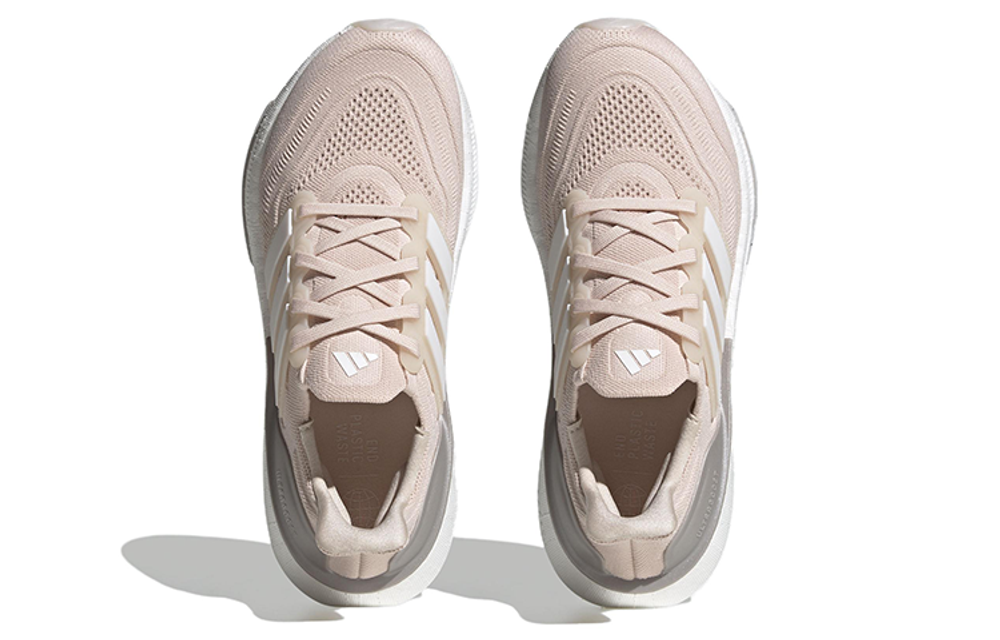 Кроссовки Adidas Ultraboost Light (Женская размерная сетка)
