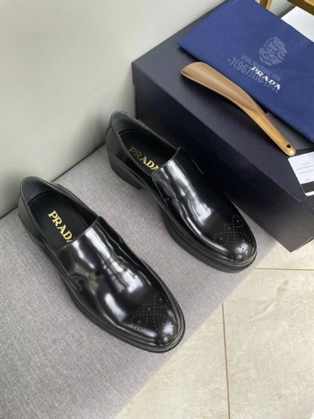 Туфли Prada
