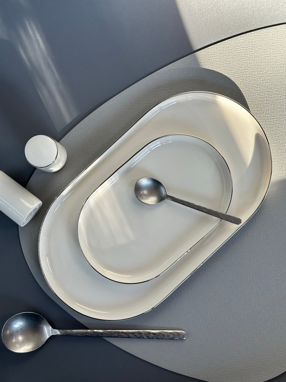 Блюдо овальное 32см CHOPIN PLATINUM