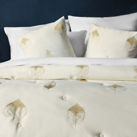 Стеганое покрывало с вышивкой ЭЛЛИ (арт. BL02-297-01) - айвори