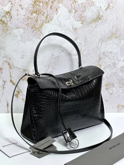 BALENCIAGA RODEO HANDBAG с крокодиловым тиснением, черная
