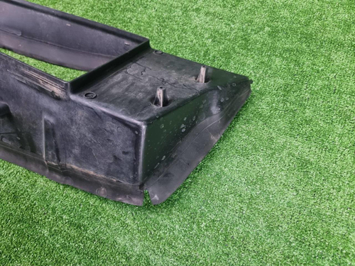 Дефлектор радиатора Range Rover Vogue 5 L460 21-нв