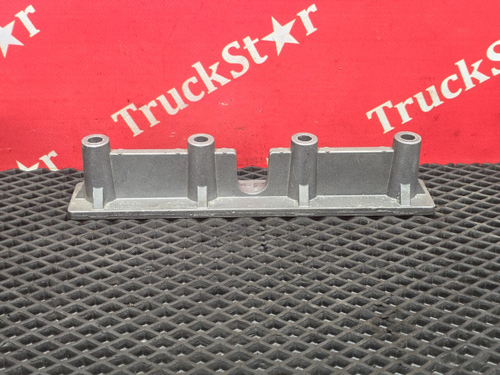 Кронштейн сиденья