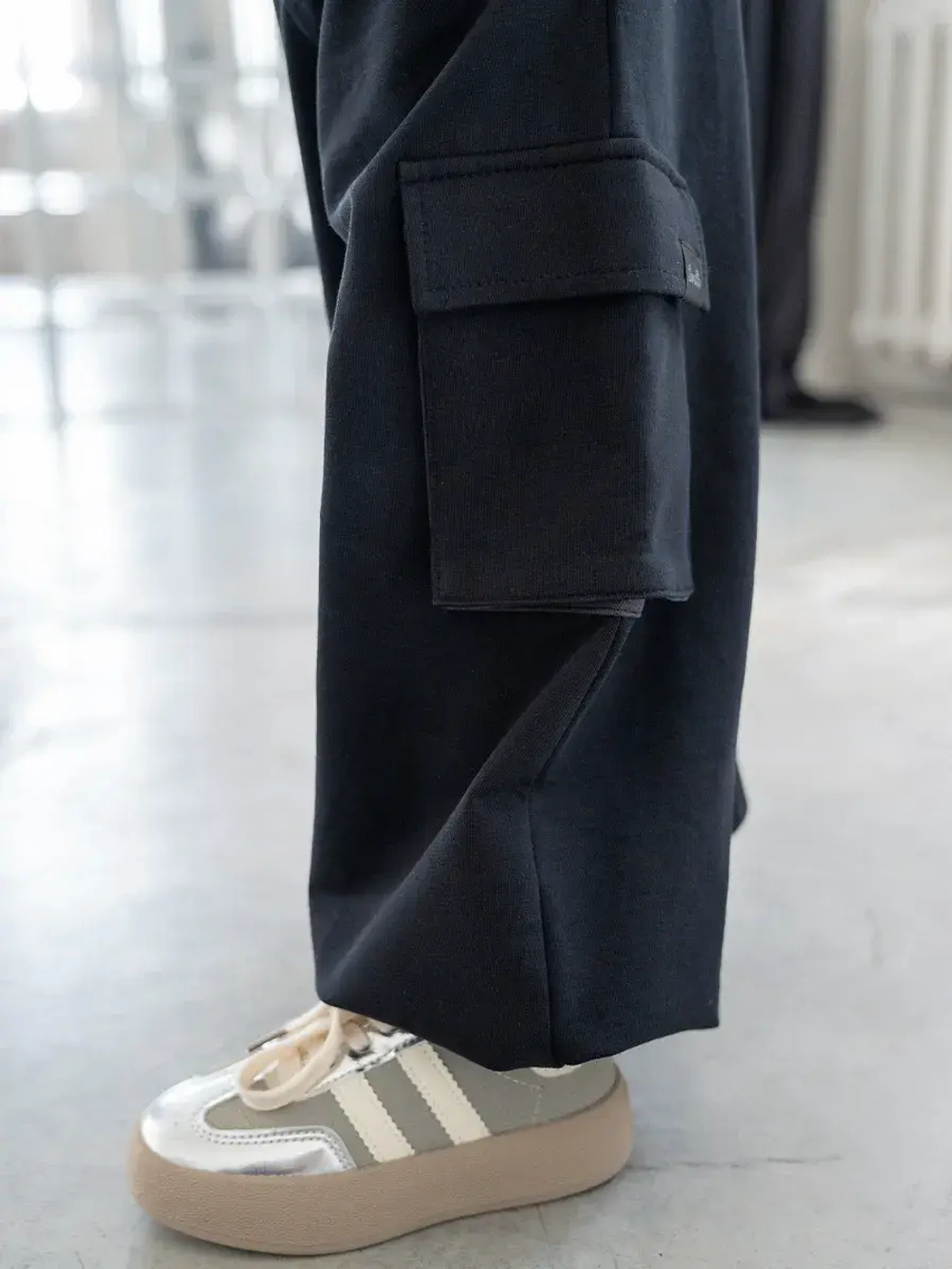 Спортивный костюм для девочки в школу