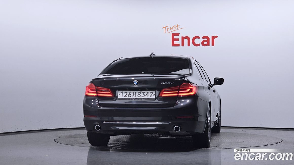 BMW 5 Series (G30) 520d Luxury Plus (10.2019)