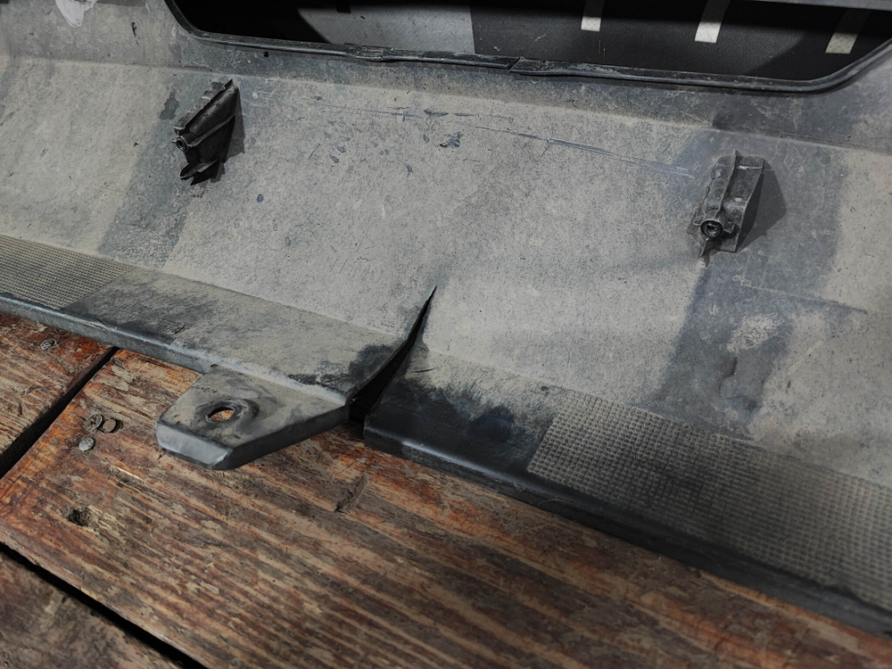 Бампер задний Changan Eado Plus 20-нв Б/У Оригинал C211F2713030202