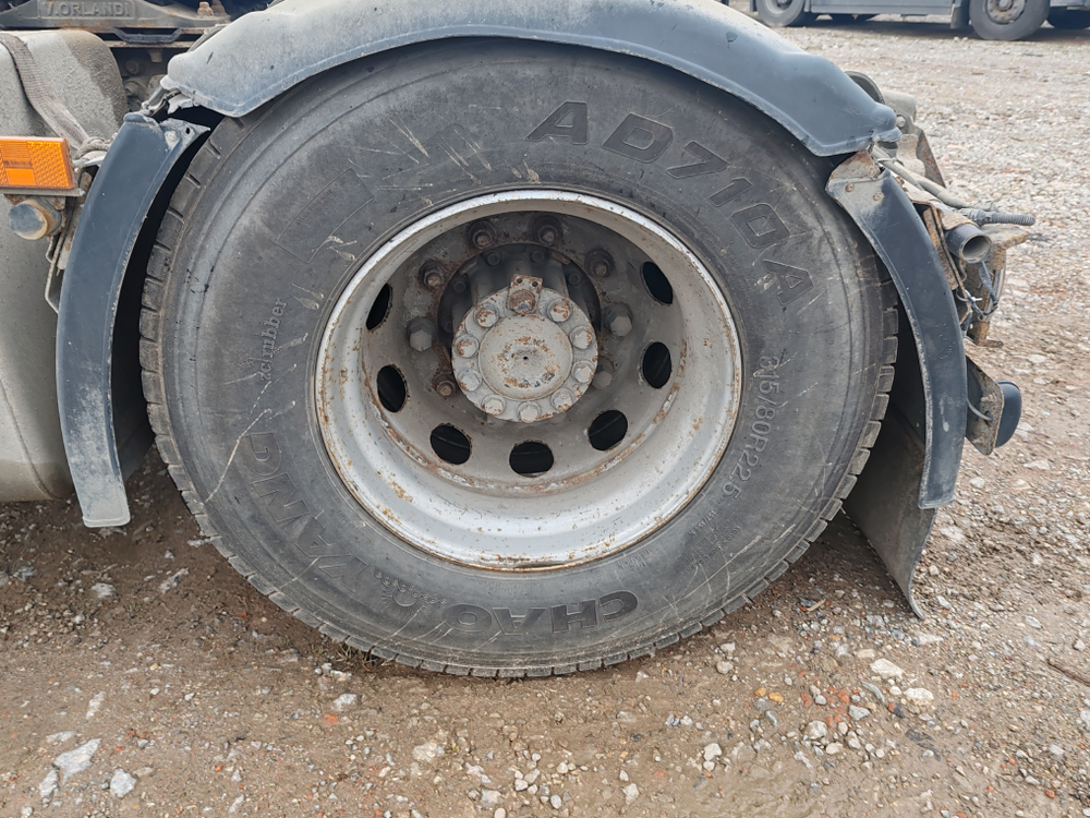 КамАЗ 5490 4x2 Седельный тягач 5490-S5 (Дизельный, 12,0 л, 401 л.с., АТ)