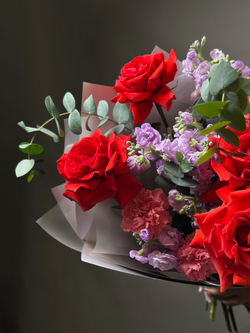 Авторский букет «Нежный шепот»