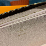 Louis Vuitton Zippy Wallet