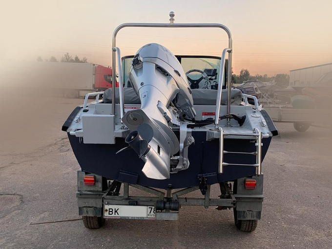 Стойка буксировки лыжника